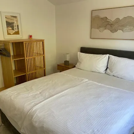 Kod Lovrica Appartement *