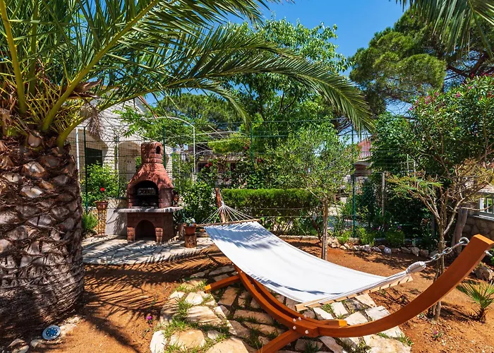 アパート Kod Lovrica ヴィル