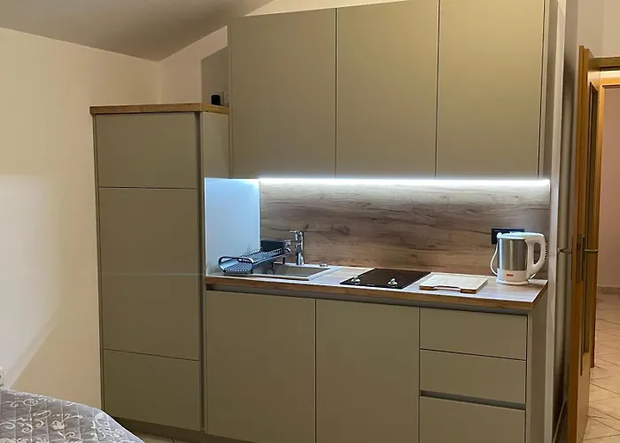 Kod Lovrica ヴィル