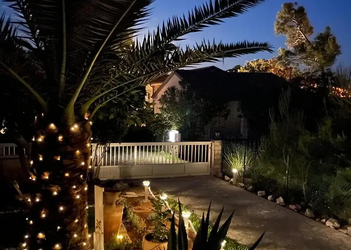 アパート Kod Lovrica